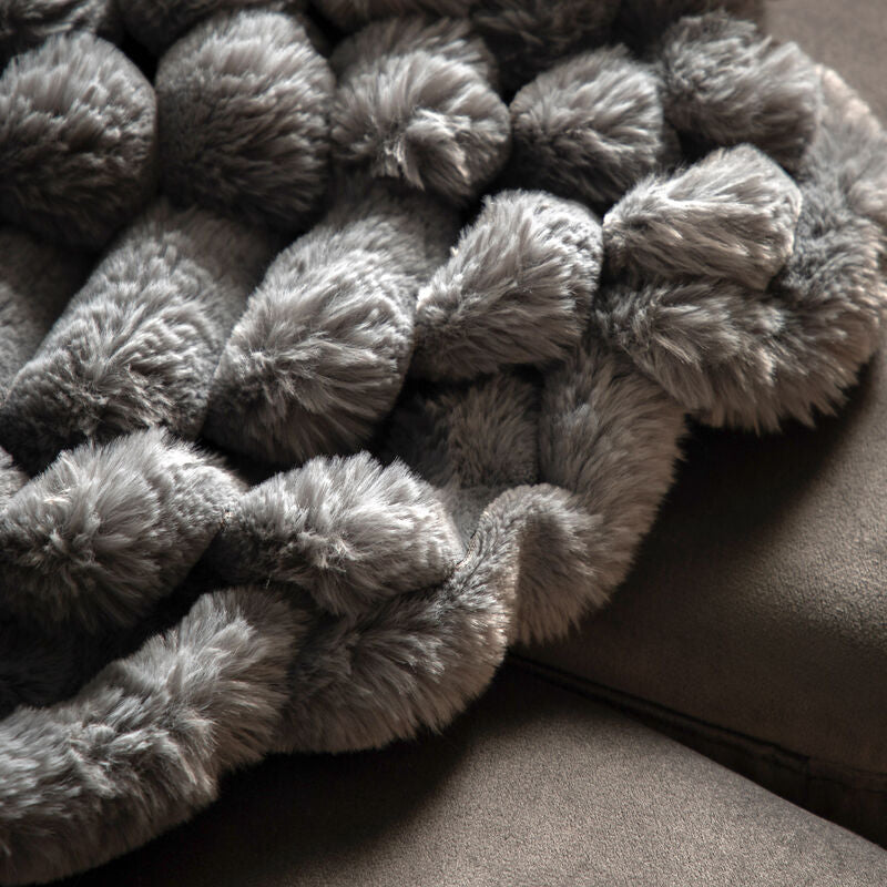 libby ribbed faux fur throw- 6 colours
