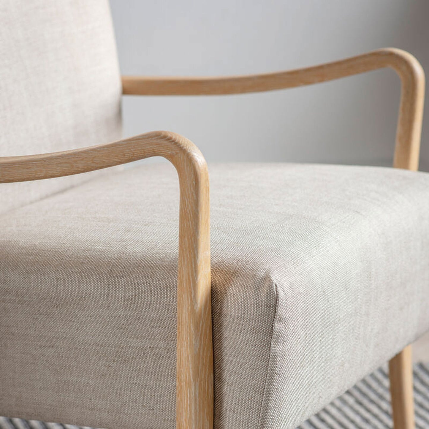 freddie armchair in linen - nineteen/seventy