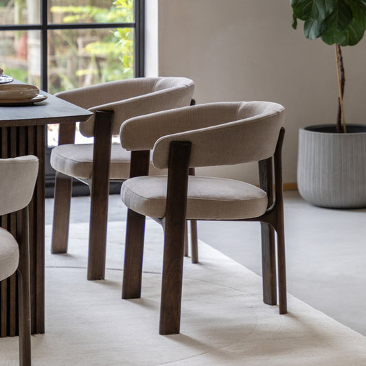 ona dining chairs