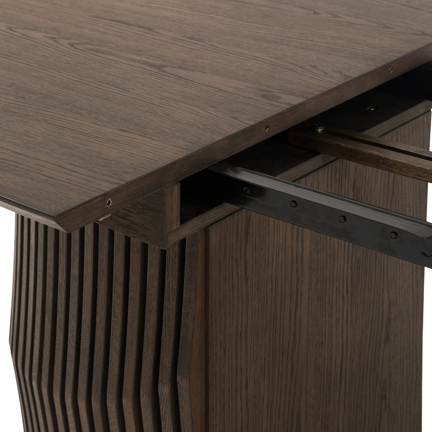 ona dining table