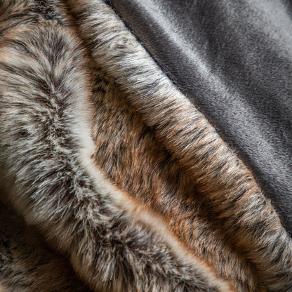 husky faux fur throw