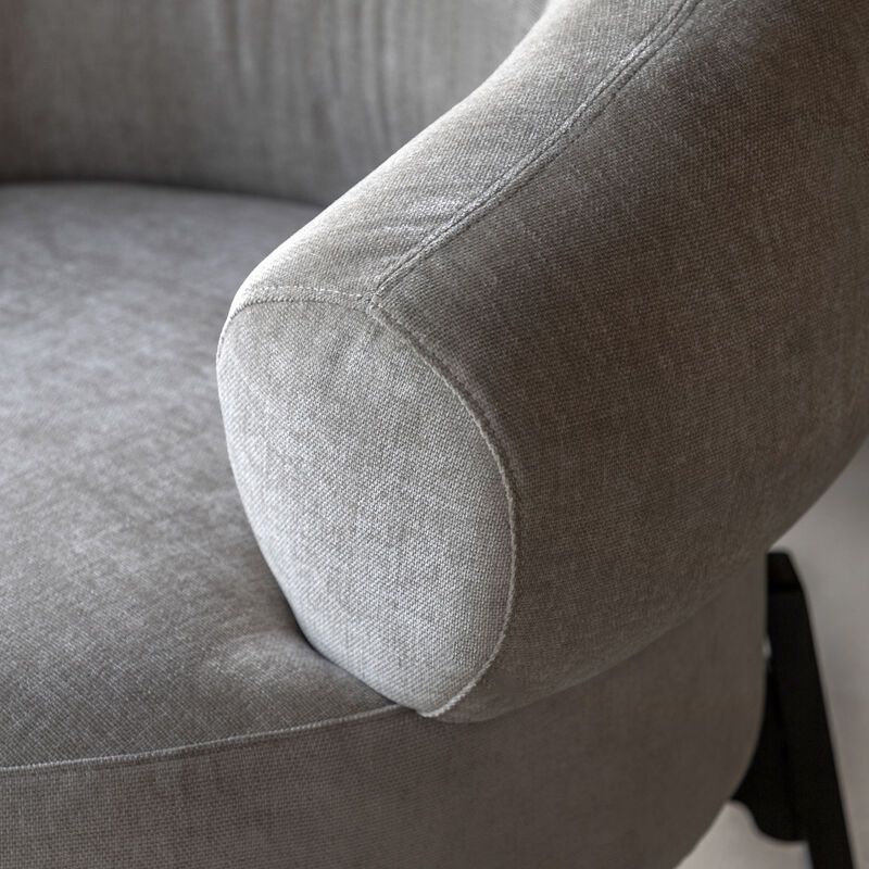 arlo armchair in cream - nineteen/seventy