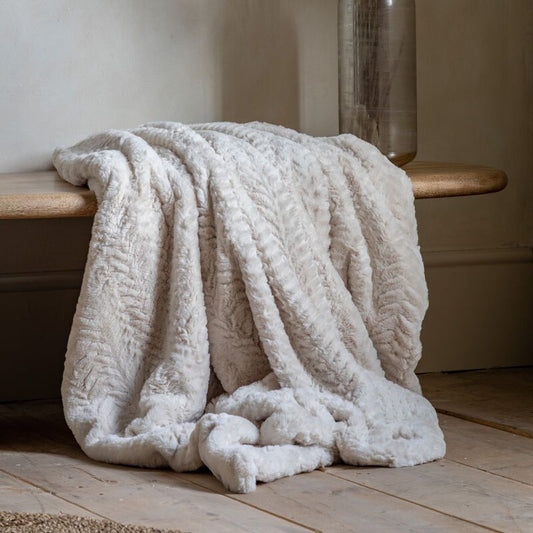 bunny faux fur throw - nineteen/seventy